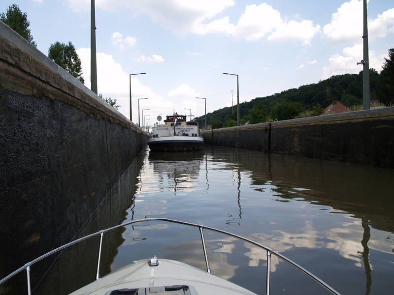 Zu sehen ist ein Bild von einem Schleusen D